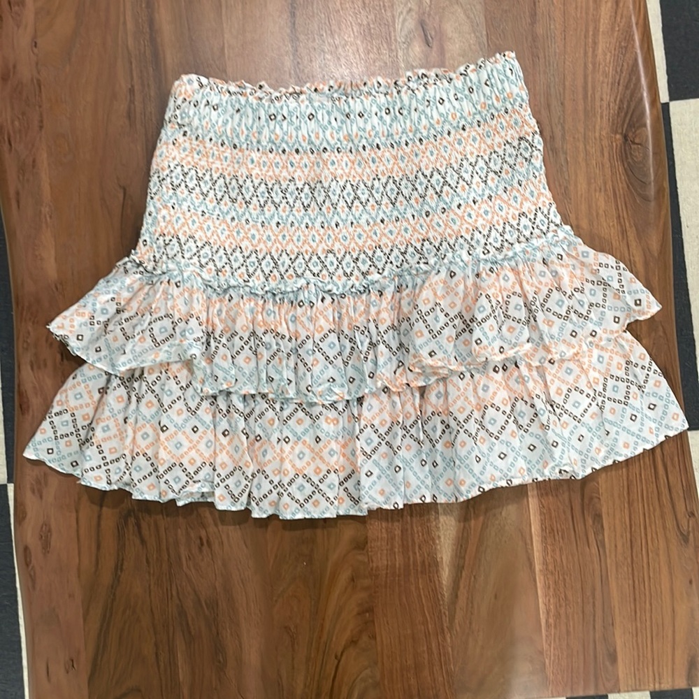 LOFT ruffled skirt